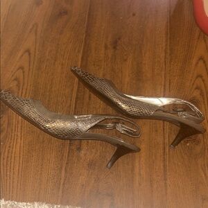 Bandolino Heels Classic Elegant Design